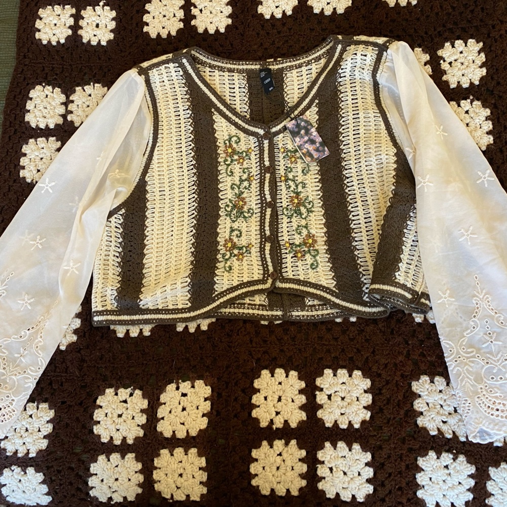 crotchet and lace cropped top